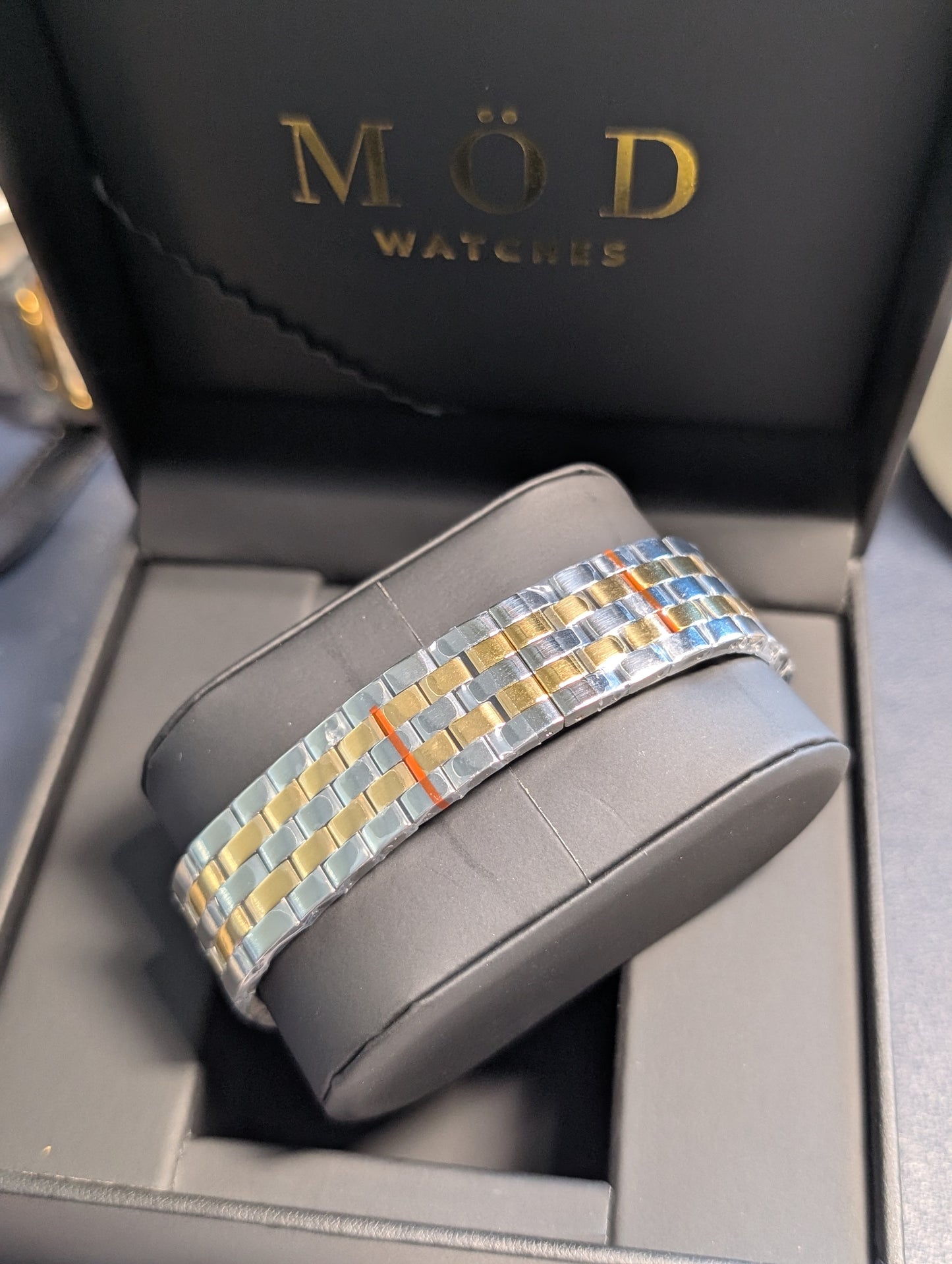 PANTHER TWO TONE YELLOW GOLD