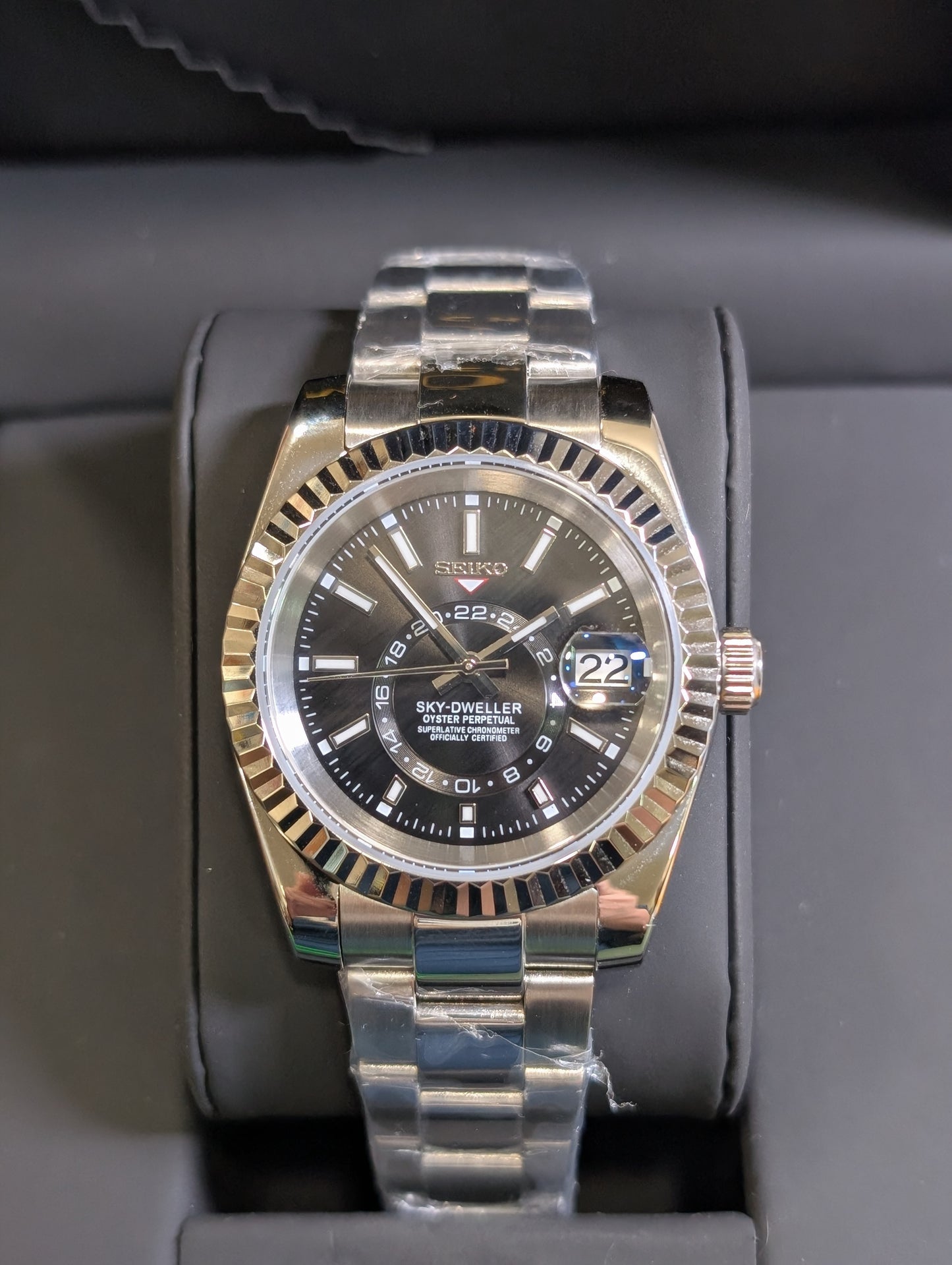 SEIKO-LEX BLACK SKYDWELLER