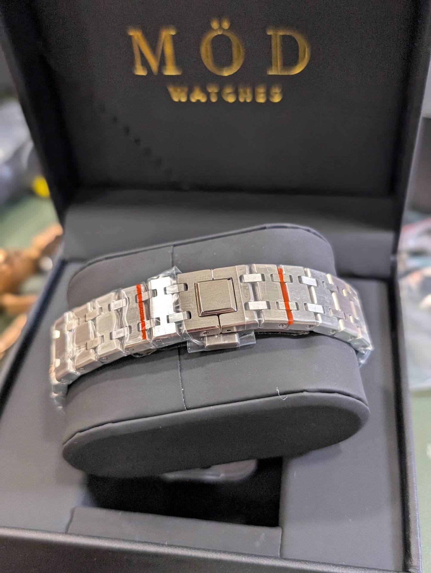ROYAL SEIKOAK BLACK 33MM (WOMEN)