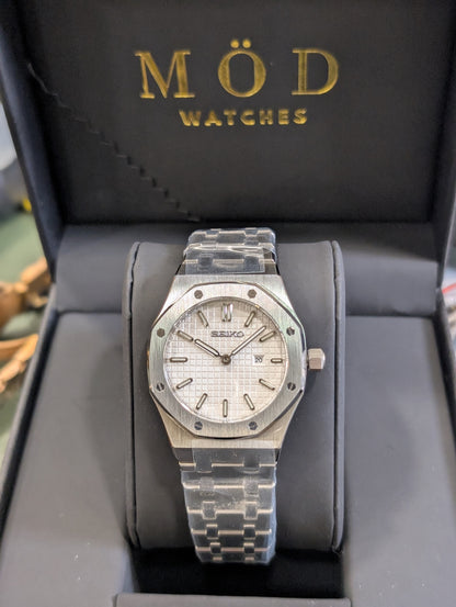 ROYAL SEIKOAK WHITE 33MM (WOMEN)