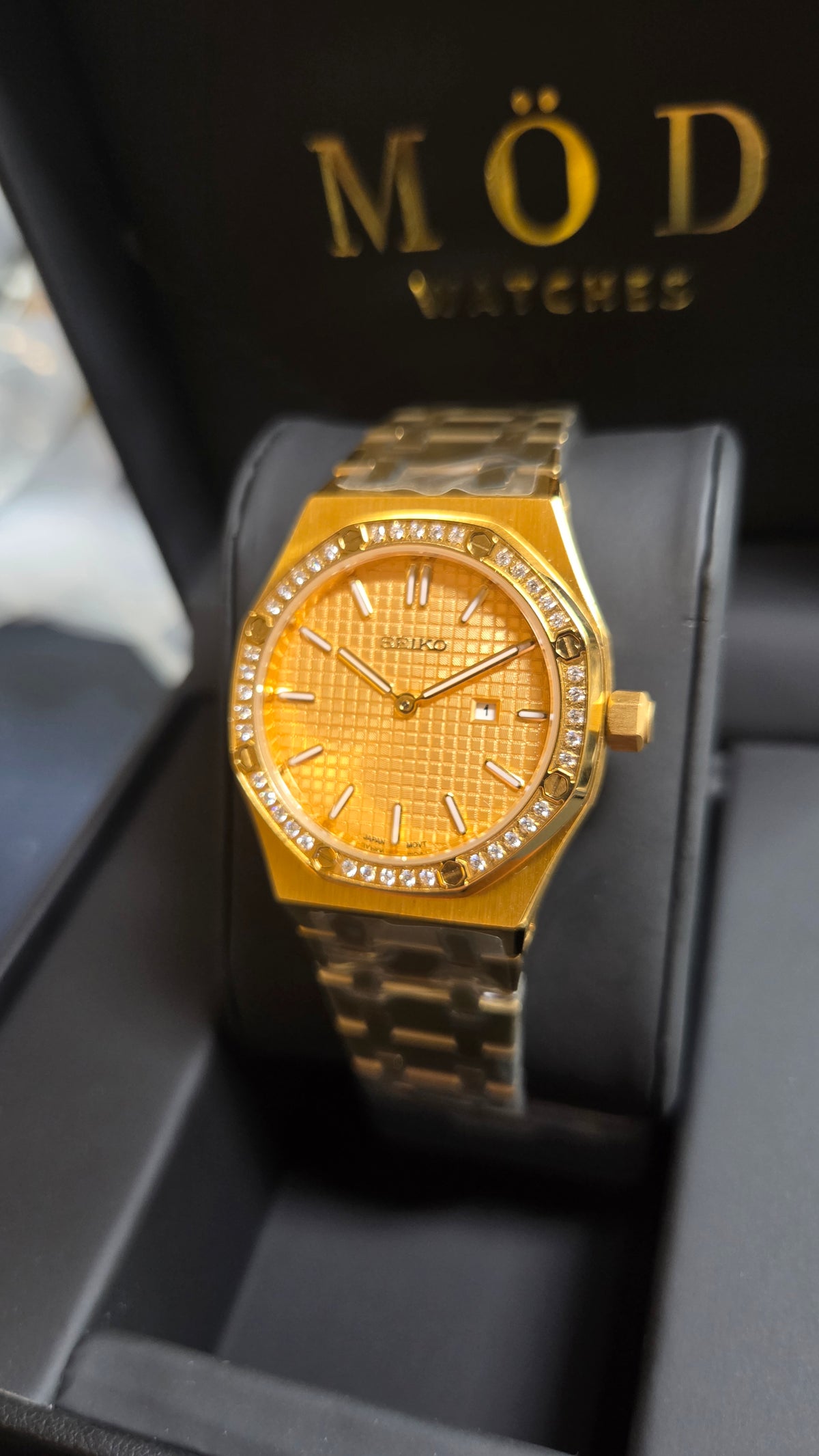ROYAL SEIKOAK DIAMONDS (WOMENS)