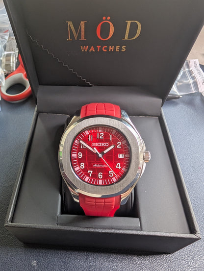 RED AQUANAUT
