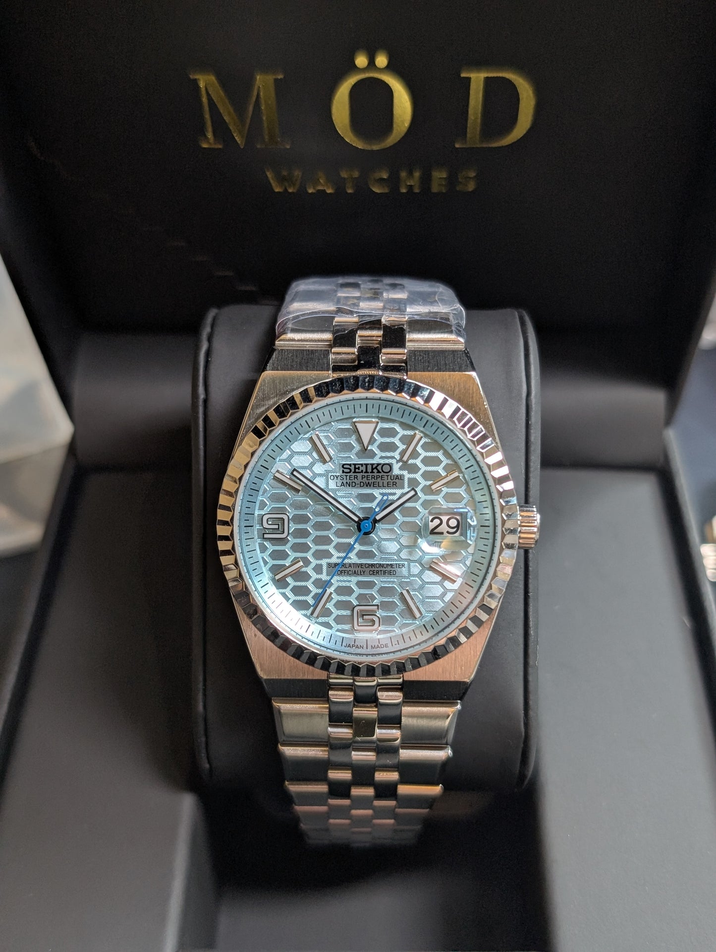 SEIKO-LEX LAND DWELLER 40MM